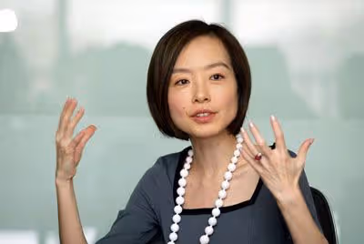 國家一級演員呂中：56歲奪視後，74歲獲國際影后，今81歲咋樣了？