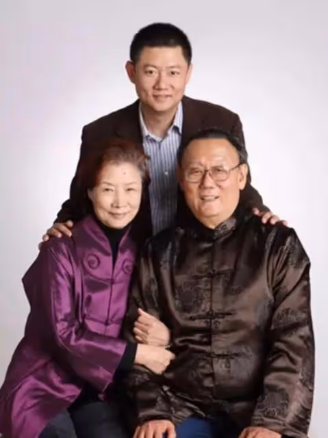 國家一級演員呂中:56歲奪視後,74歲獲國際影后,今81歲咋樣了?