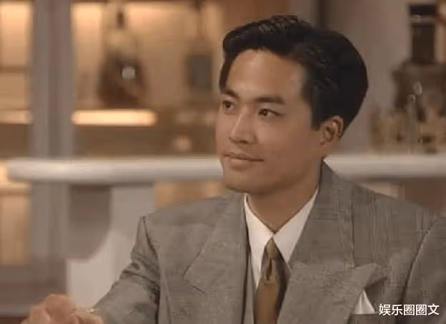 憑藉《勝者為王》一炮而紅，如今60歲的陳庭威，沒人認得出？