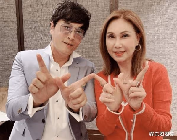 憑藉《勝者為王》一炮而紅，如今60歲的陳庭威，沒人認得出？