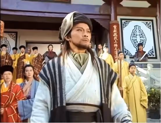 國人如何了解俠文化，那些將角色演活的演員，這個男人自帶音響