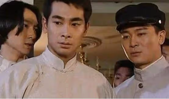 國人如何了解俠文化，那些將角色演活的演員，這個男人自帶音響