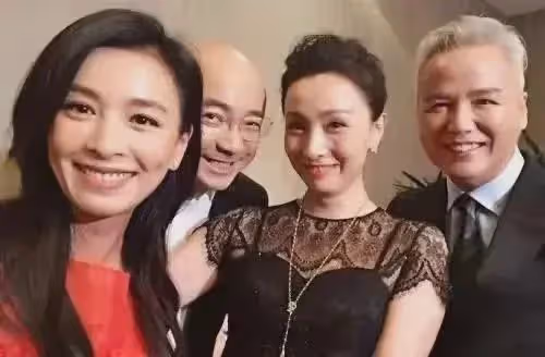 扒叔大爆料:鄭爽下海拍不雅視頻?張哲瀚涼透了?徐崢陶虹和張庭劃清界限?
