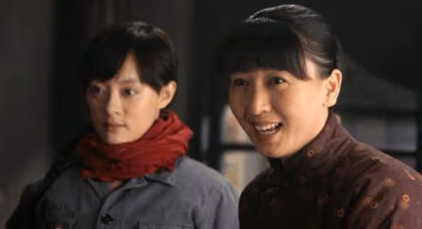 6次登上春晚,與孫儷決裂,45歲意外懷孕,閆學晶的人生有多精彩