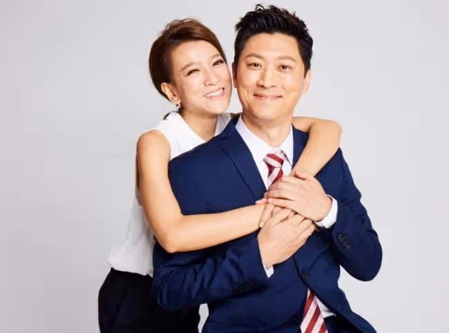 45歲女星恐慌症發作，半夜癱坐陽台嚇壞老公，已前往精神科就醫