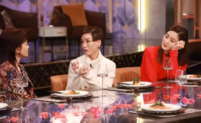 難過！TVB女星伍詠薇罕見談及亡母，傷感痛哭：接受不了媽媽離開