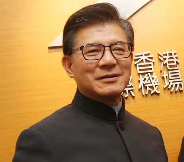羅康瑞：拋妻棄子61歲娶朱玲玲，親兒子拒絕繼承百億財產