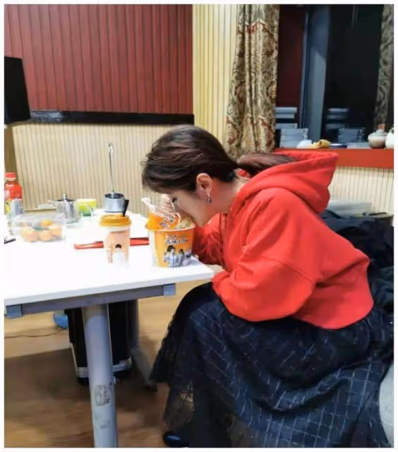 知名主持人春妮:有過一次婚姻,與郭德綱傳緋聞，40歲再婚高齡產子