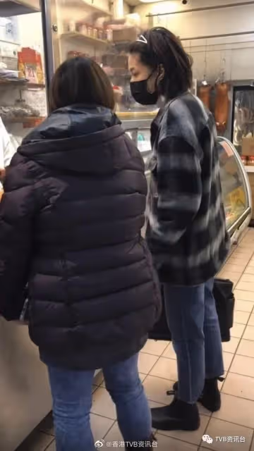鍾嘉欣師奶Look街市格價！周家怡不敢加戲吻馬國明