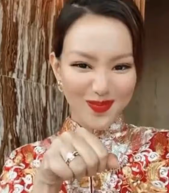 恭喜！劉碧麗力捧女星宣布懷孕，上月才結婚，姨媽是金牌綠葉元秋