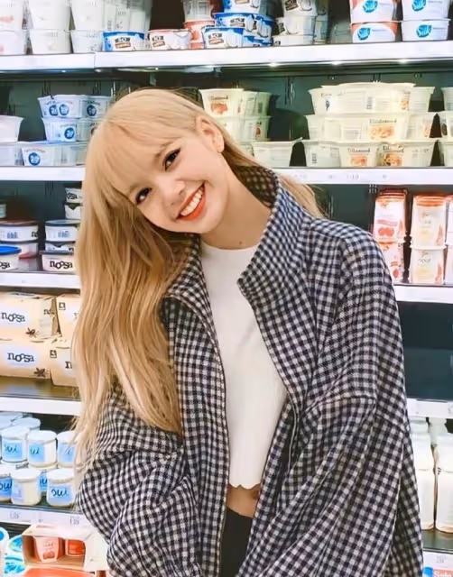 BLACKPINK成員Lisa確診新冠, 其餘成員已自覺隔離