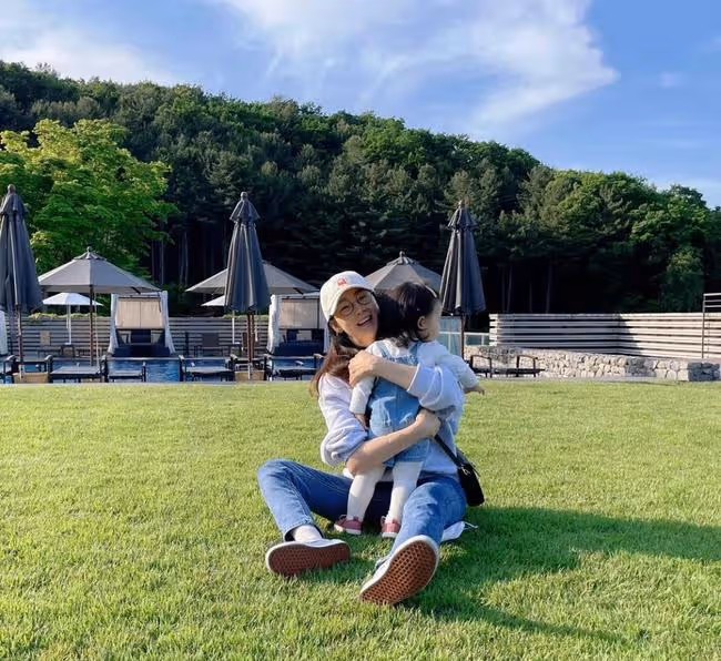 崔智友重回銀幕,韓劇啟蒙女神結婚4年,老公身份仍然是謎