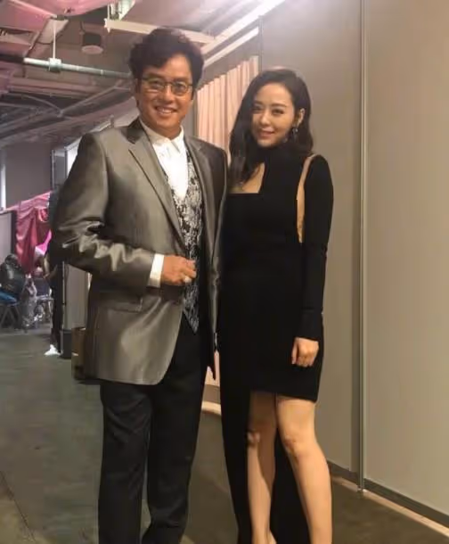 網傳71歲譚詠麟睡粉？女方比他小4輪，對方男友列出3條控訴理由