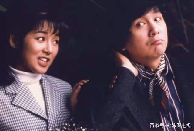 比宋慧喬還要早,這位女演員和李秉憲的故事,像霧像雨又像風