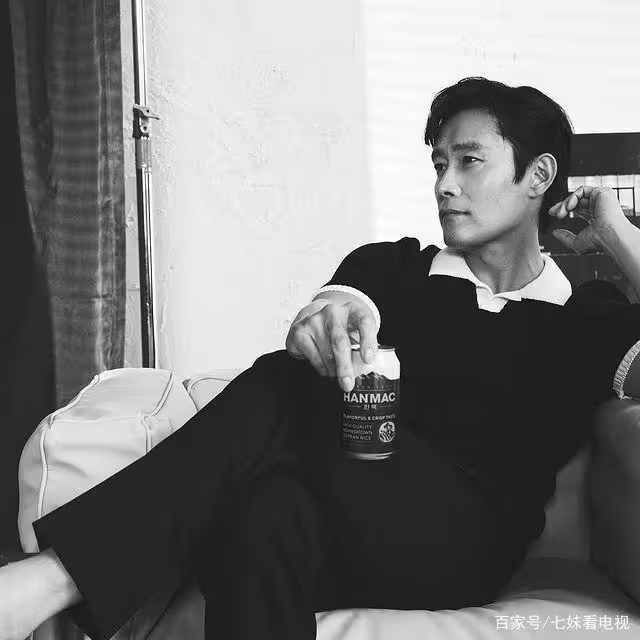 比宋慧喬還要早,這位女演員和李秉憲的故事,像霧像雨又像風