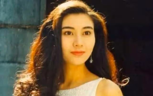 劉鑾雄為何不娶李嘉欣？是誰擋了她的豪門路？10年青春終是錯付了