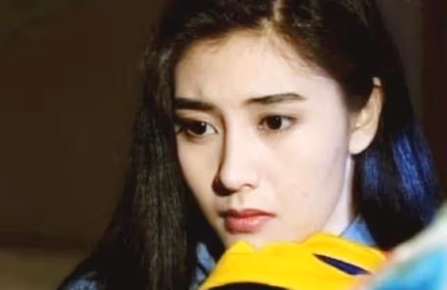 劉鑾雄為何不娶李嘉欣？是誰擋了她的豪門路？10年青春終是錯付了