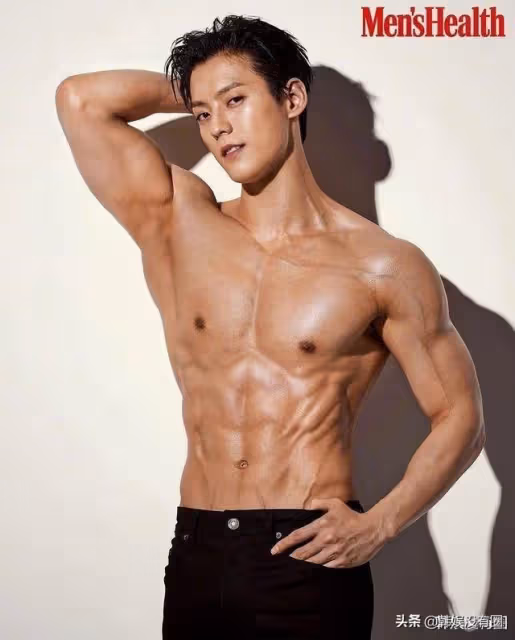 「金剛芭比」認證！BTOB李旼赫登《Men's health》封面，肌肉絕了