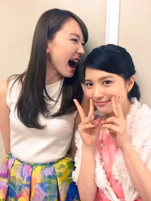 新垣結衣，比嘉愛未和戶田惠梨香真是友情鐵三角？