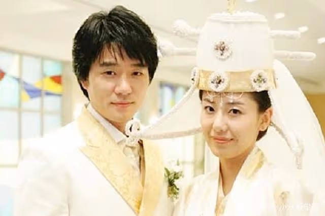 這些美女演員在忙啥？「眼淚女王」尹晶喜復出，「美七」打高爾夫