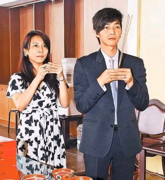 著名女星Amy宣布離婚！哭訴無法忍受老公家暴，但目前兩人仍同住