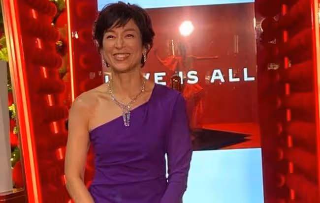 鈴木保奈美離婚後大解放 55歲不畏低溫辣露3個部位