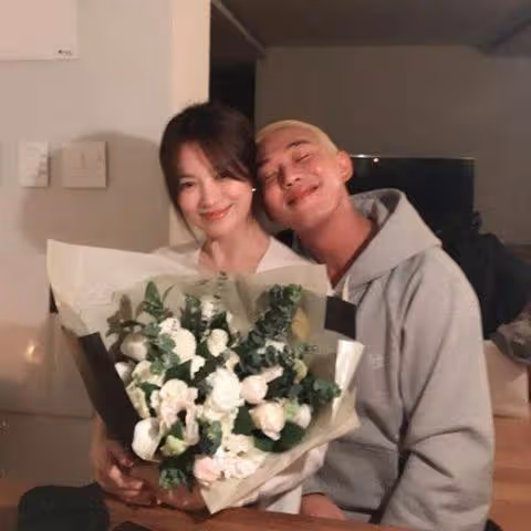 劉亞仁宋慧喬感情讓人稱羨！IG留心心毫不避諱！喬妹：相信純友誼