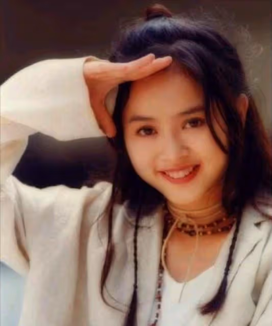"遇人不淑"葉蘊儀：遭前夫詆毀身敗名裂，巨星淪落為售樓小姐