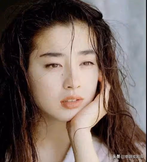 丈夫跟著她改姓，這個女人的一生都不簡單