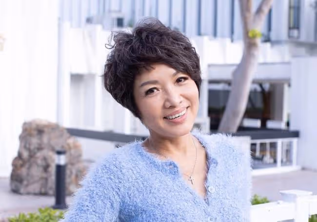 金牌監製受訪，痛斥電視台制度不尊重配角，常讓87歲羅蘭熬夜拍戲