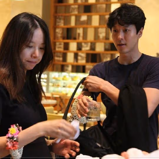 韓國渣男李東健：拍一部戲愛一個女演員，總能讓合作對手變成女友