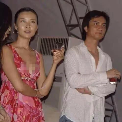 「京圈紅星」柯藍的肆意人生,家世堪比韓雪,49歲孑然一身