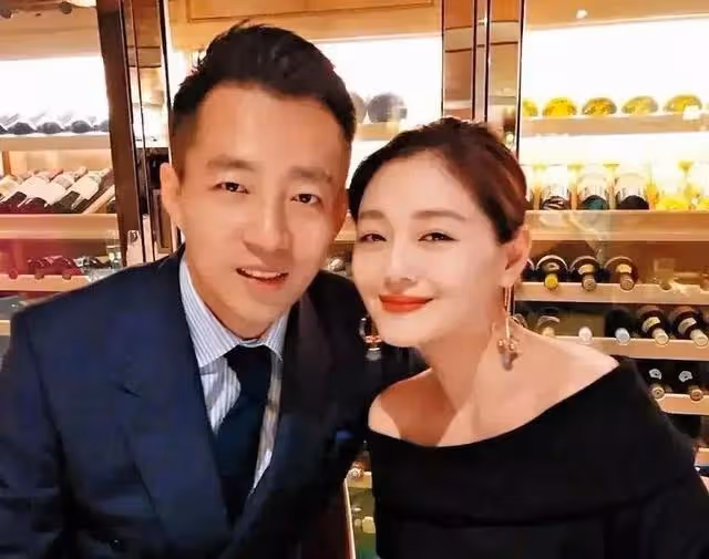 當年張蘭為何選大S做兒媳婦而不選張雨綺?看看她有多「狠」