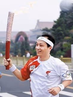 羅京和劉繼紅：約定攜手一生，他停留在了過去，她則在痛苦中堅強