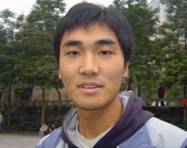 被孫儷資助4年,卻以德報怨的向海清,如今竟混成了大人物?