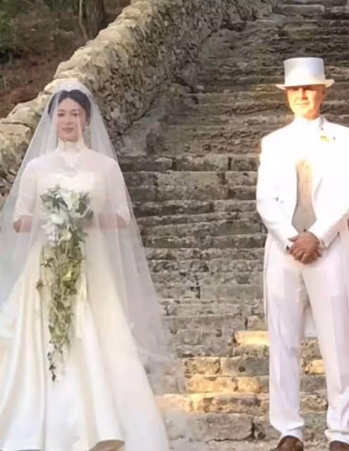 為領養兒子和丈夫離婚,如今21年過去了,金星的三個孩子怎樣了?