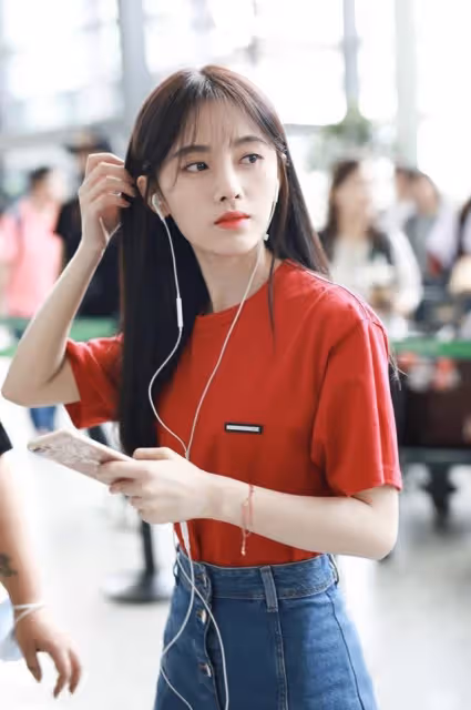 王思聰得不到女人，把中東土豪迷的團團轉，四千年美女有何魅力？