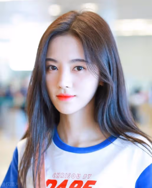 王思聰得不到女人，把中東土豪迷的團團轉，四千年美女有何魅力？