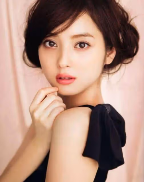 日本十大85後當紅女星！各個膚白貌美太性感艷麗