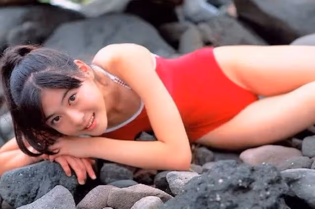 日本十大85後當紅女星！各個膚白貌美太性感艷麗