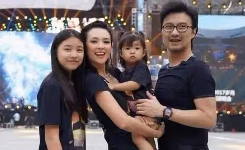 扒叔大爆料：杜海濤和沈夢辰出事了？汪小菲和大S最新進展？章子怡與繼女的瓜？