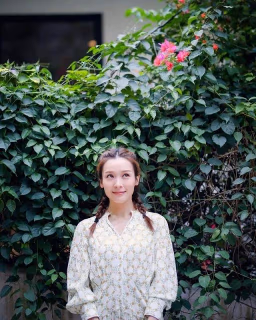 火速上位！女星獲TVB高層力捧，《拳王》里與兩位小生有感情線