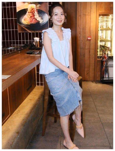 火速上位!女星獲TVB高層力捧,《拳王》里與兩位小生有感情線
