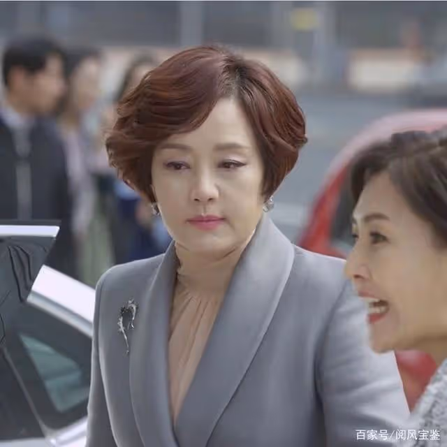她的美被吟誦了一輩子，驚濤駭浪般的人生，63歲默默演著電視劇