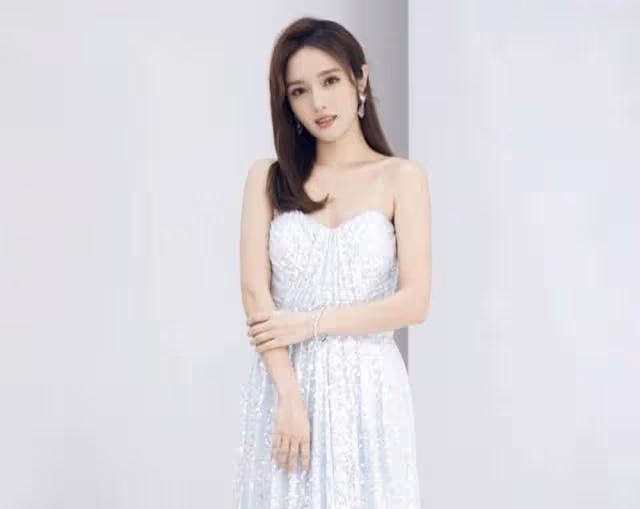 TVB仙氣女神成副業女王，投資6位數開服裝店，一度因個子矮而自卑