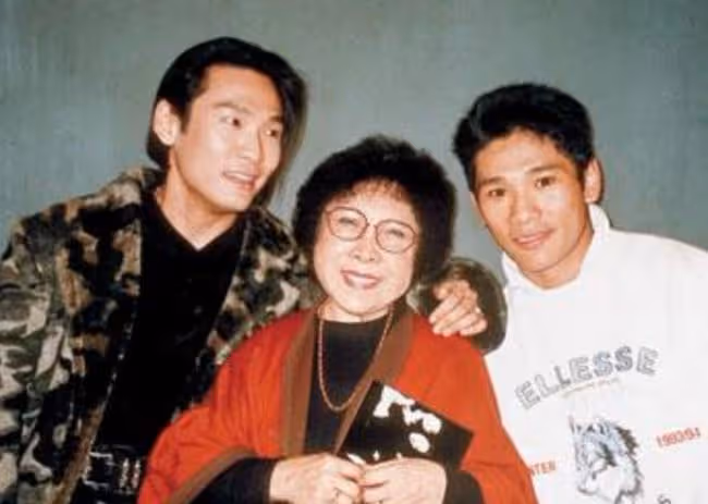 杜德偉哥哥罕露面，息影后轉行當健身教練，63歲身材健碩身手靈活