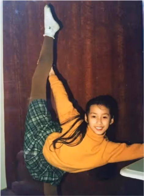 胡歌的夢中情人，一頓火鍋吃進了豪門，呂一是如何上位的？