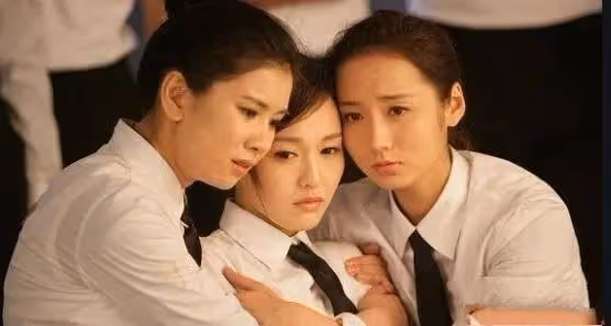 胡歌的夢中情人,一頓火鍋吃進了豪門,呂一是如何上位的?