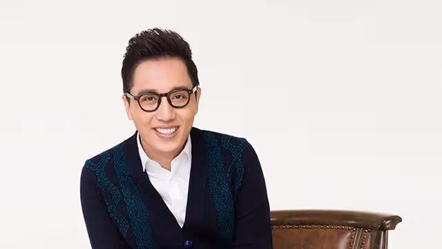 「中國好舌頭」華少,語速趕上颱風的速度,卻將一手好牌打得稀碎