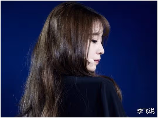 韓國女神朴智妍，和iu是十年摯友，王思聰視她為女神